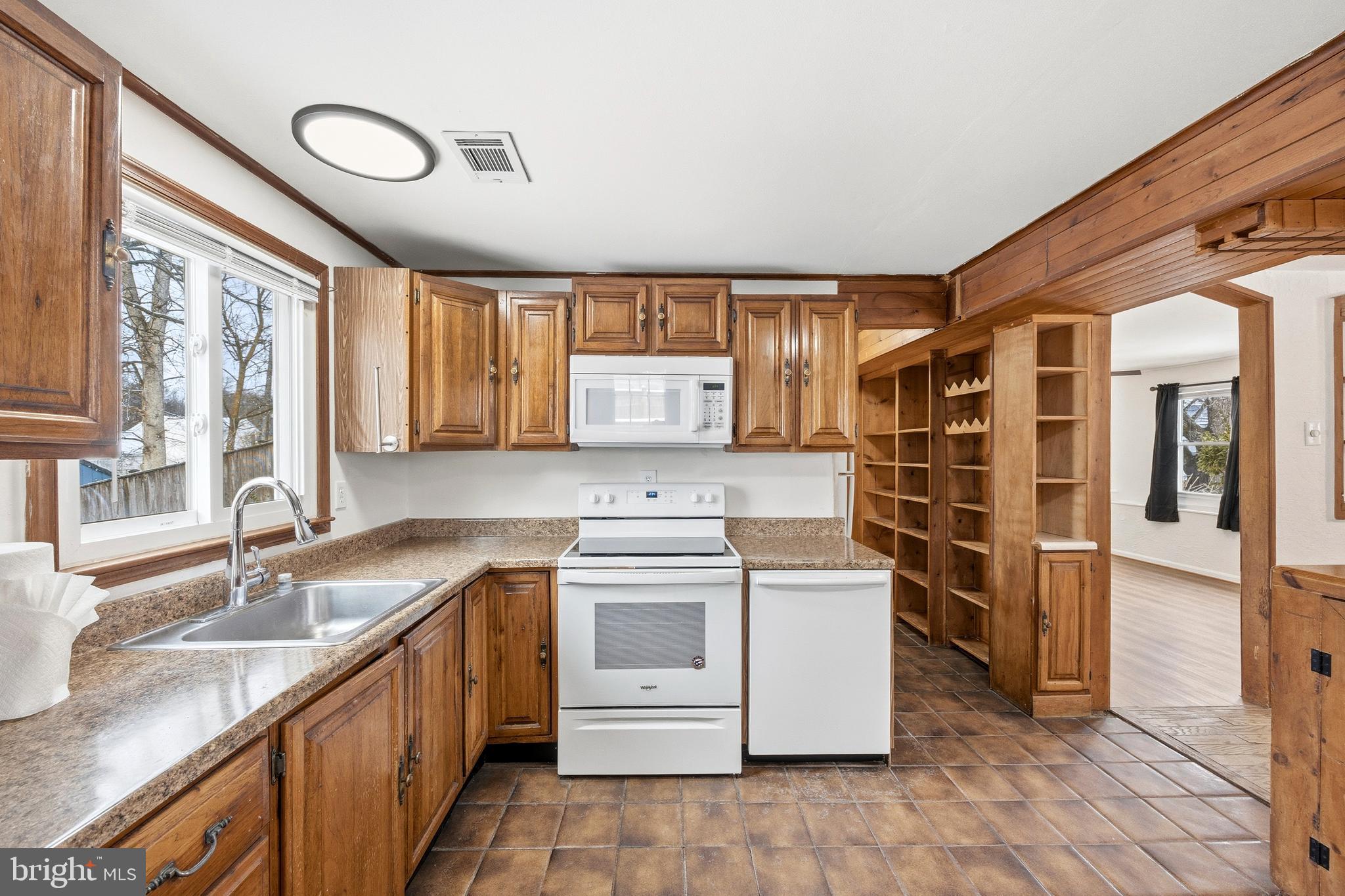 652 Chapelview Drive Odenton, MD 21113 - Photo 19 of 50