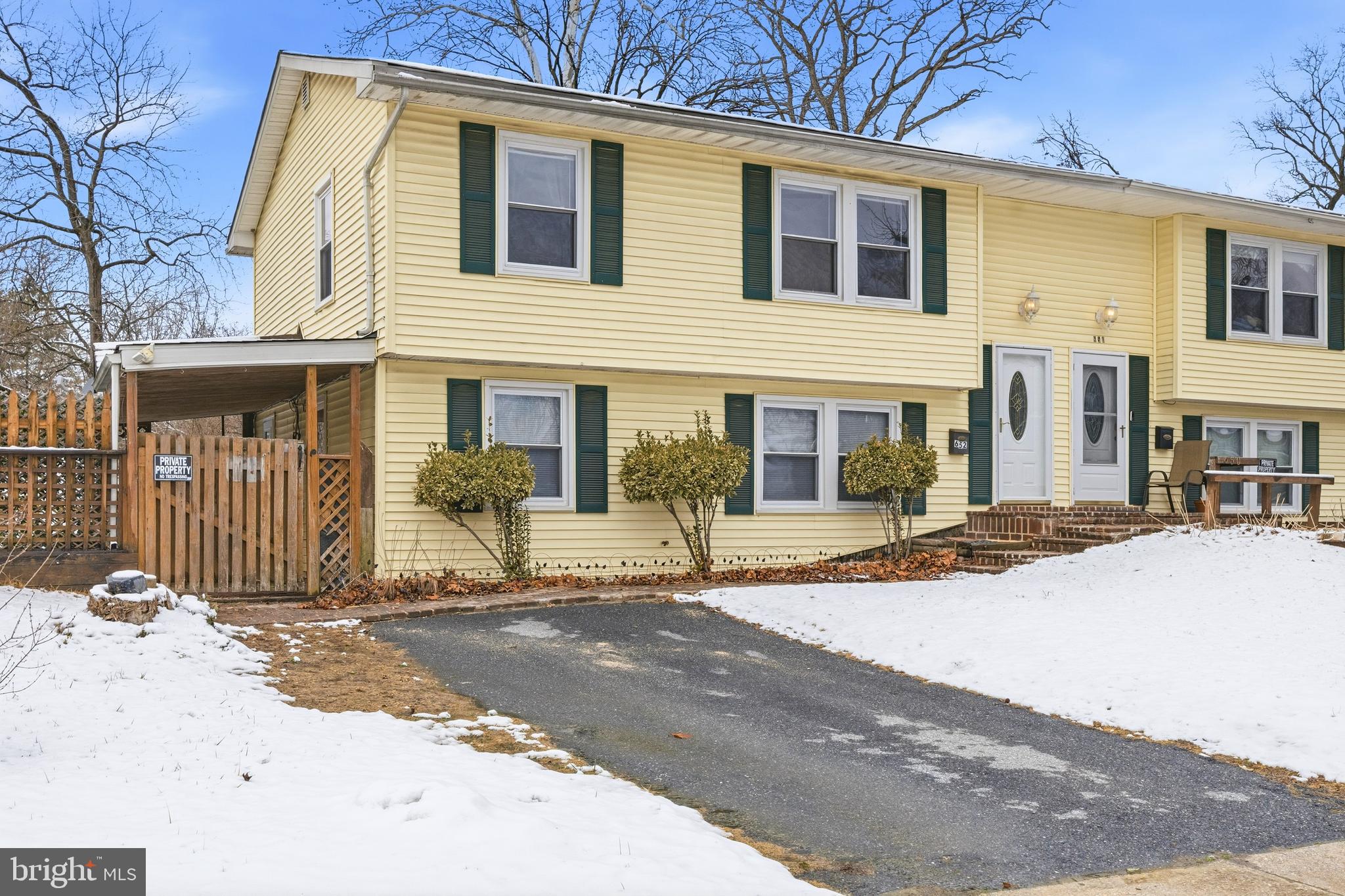 652 Chapelview Drive Odenton, MD 21113 - Photo 42 of 50 a front view of a house with a yard