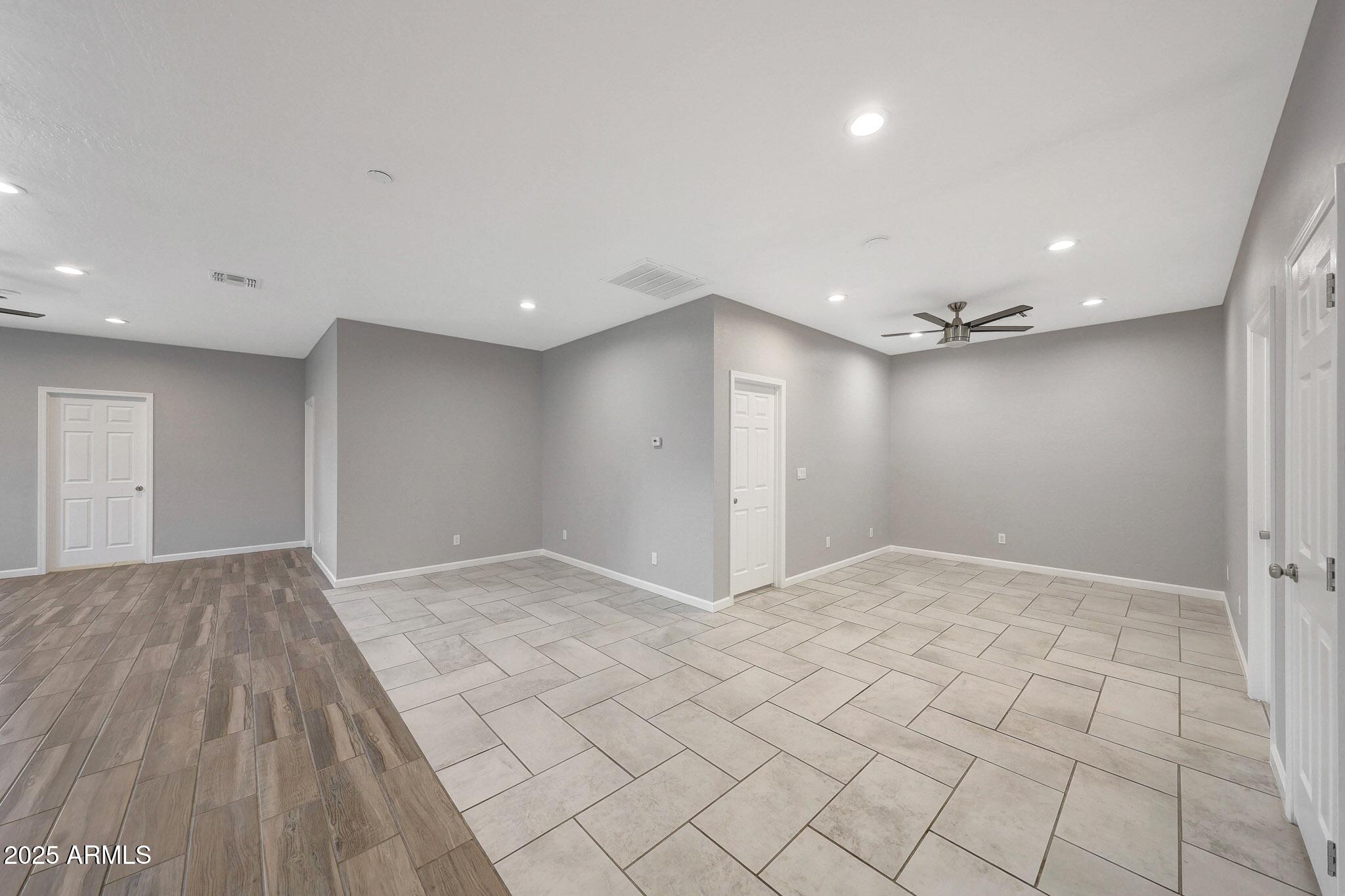 913 East Fremont Road, Unit 1 Phoenix, AZ 85042 - Photo 16 of 58 B (13)