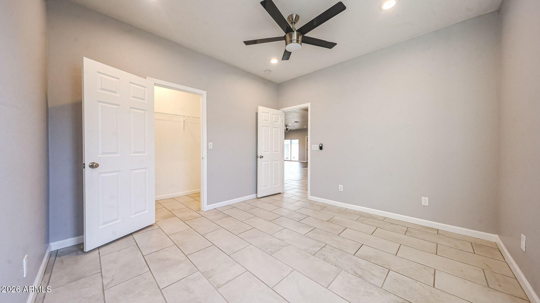 913 East Fremont Road, Unit 1 Phoenix, AZ 85042 - Photo 21 of 58 image (13)