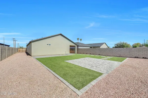 $549,900 | 913 East Fremont Road, Unit 1, Phoenix, AZ 85042