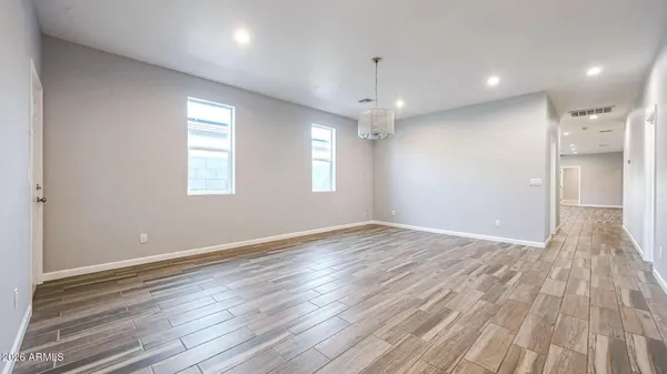 $549,900 | 913 East Fremont Road, Unit 1, Phoenix, AZ 85042