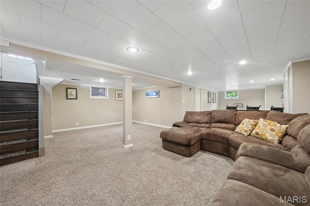 1337 Warson Place Rock Hill, MO 63119 - Photo 19 of 26