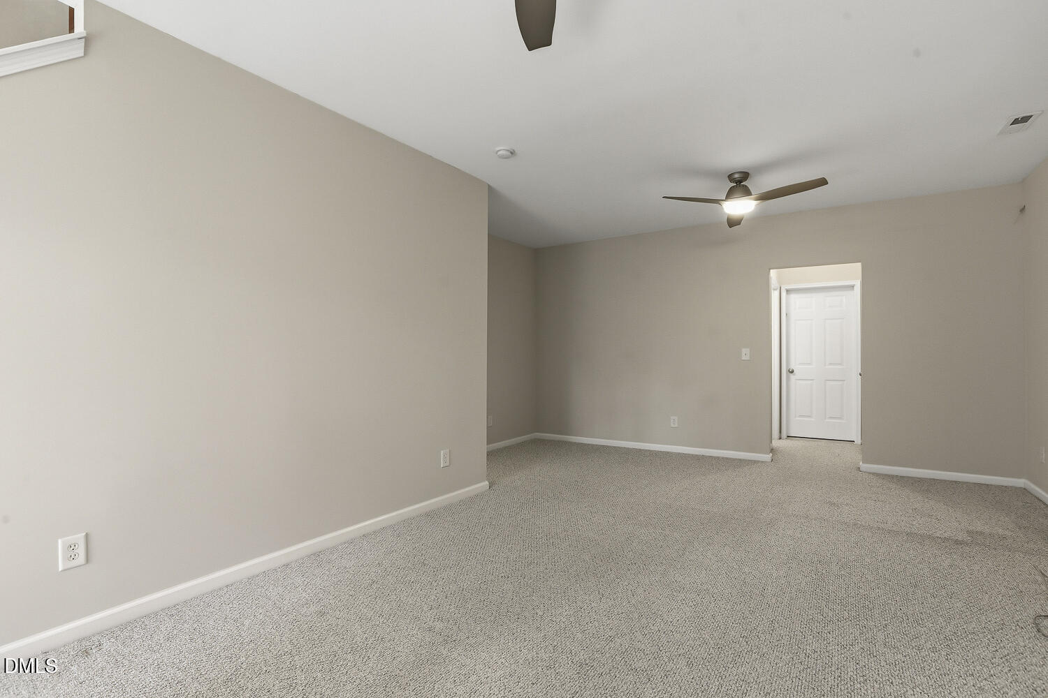 7612 Canvas Art Terrace Raleigh, NC 27617 - Photo 34 of 46 032