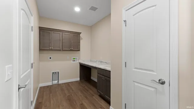 $459,900 | 8289 Caverango Boulevard, Fort Wayne, IN 46815