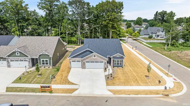 $459,900 | 8289 Caverango Boulevard, Fort Wayne, IN 46815