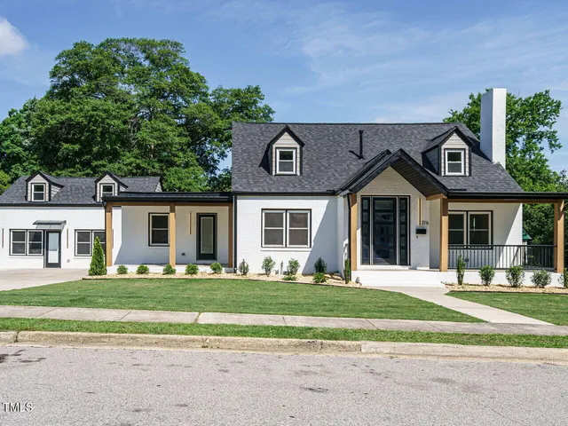 $895,000 | 316 Barbour Street, Clayton, NC 27520