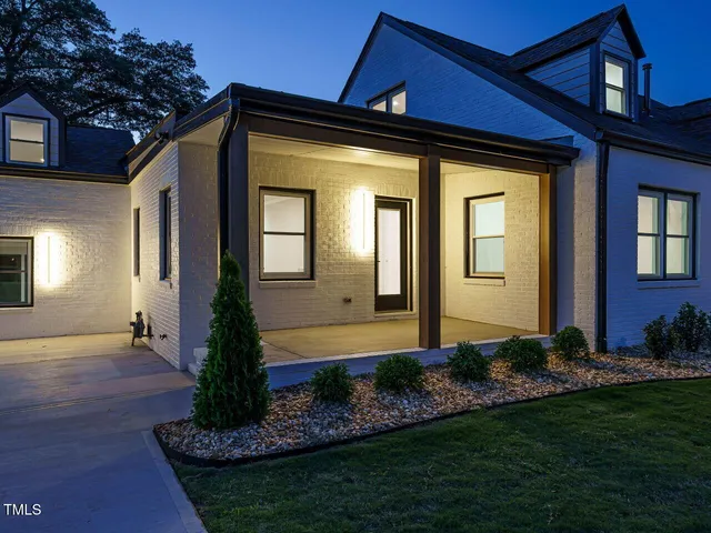 $895,000 | 316 Barbour Street, Clayton, NC 27520