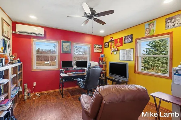 $289,700 | 822 West 60th Street, Newaygo, MI 49337