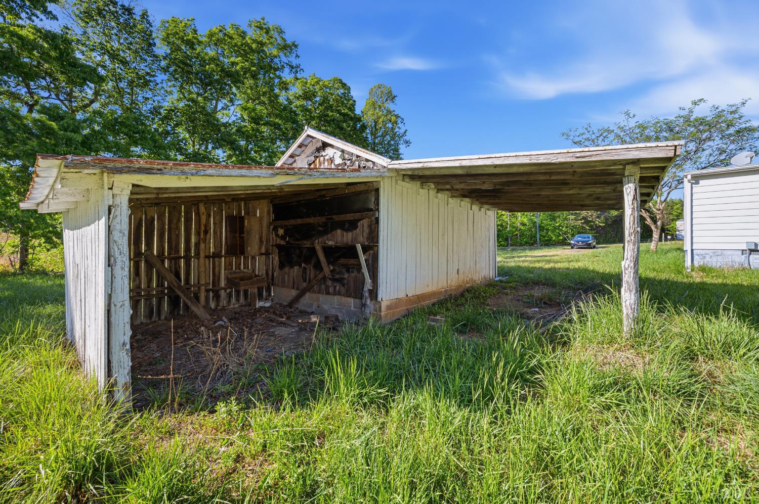 6231 Marysville Road Gladys, VA 24554 - Photo 28 of 38