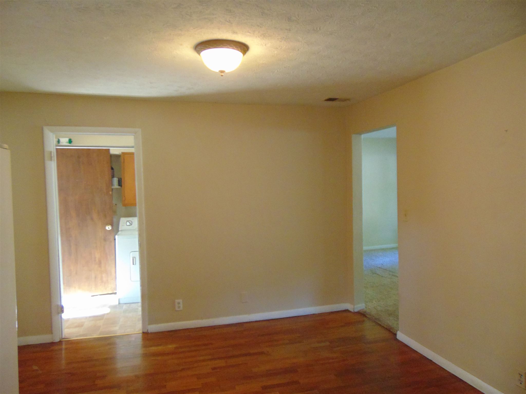 1804 North Riley Road Muncie, IN 47304 - Photo 12 of 26 Gallery Image 12