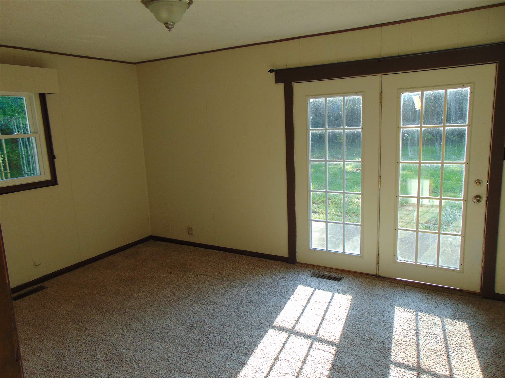 1804 North Riley Road Muncie, IN 47304 - Photo 13 of 26 Gallery Image 13