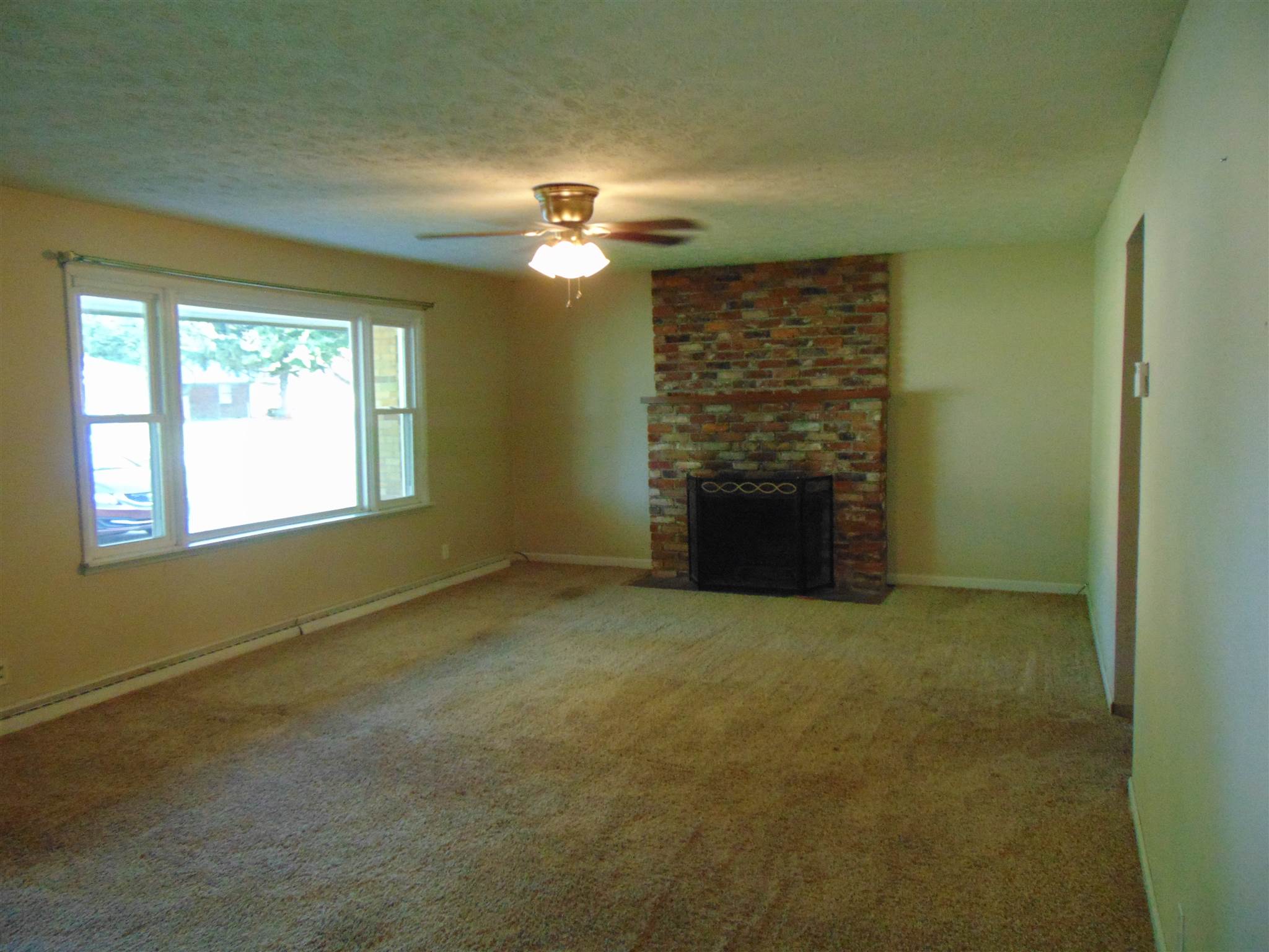 1804 North Riley Road Muncie, IN 47304 - Photo 4 of 26 Gallery Image 4