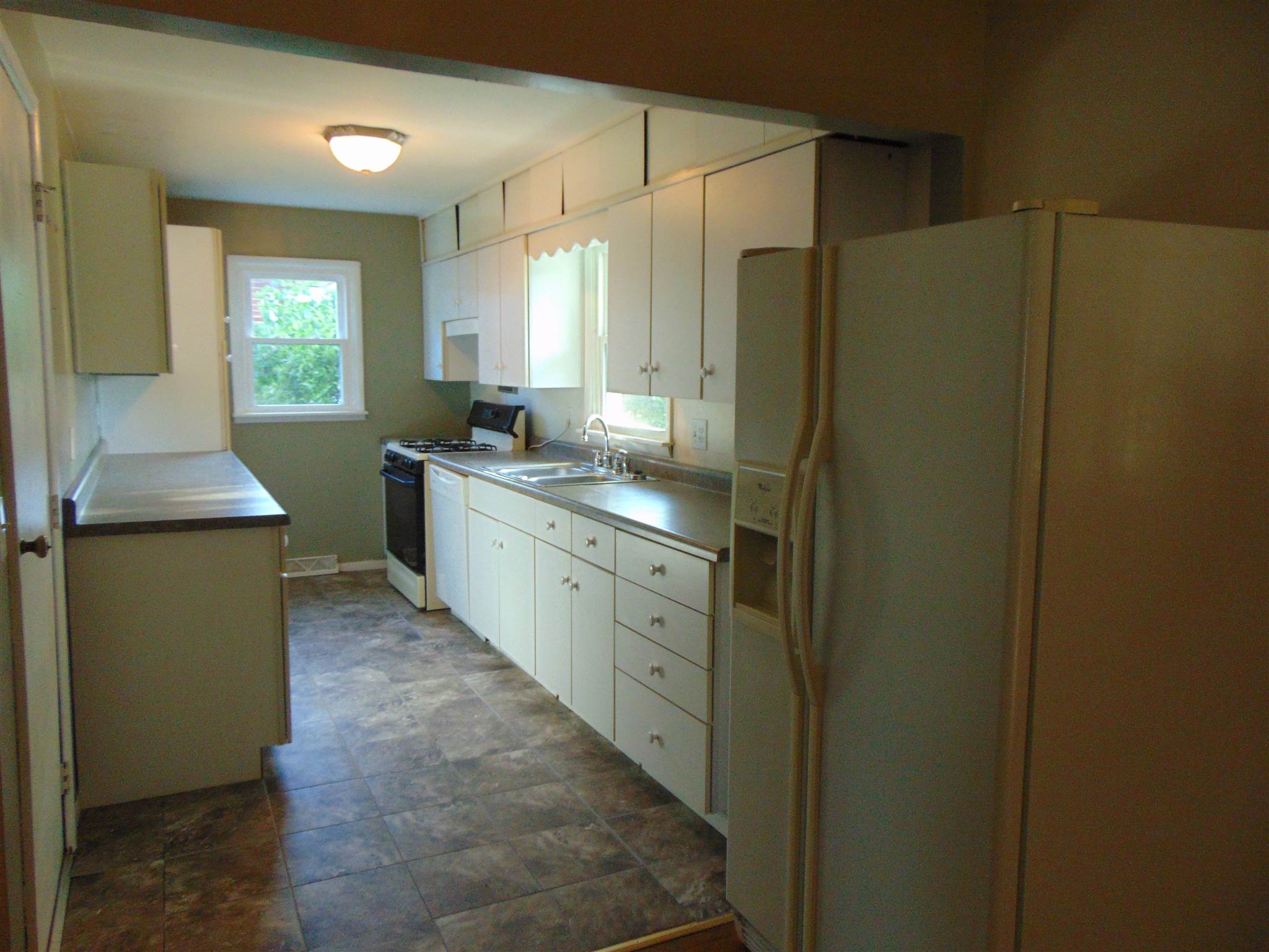 1804 North Riley Road Muncie, IN 47304 - Photo 9 of 26 Gallery Image 9