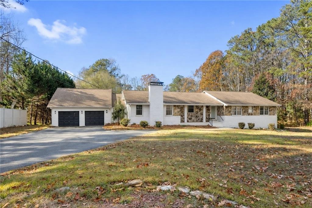 1319 Janmar Road Snellville, GA 30078 - Photo 3 of 38 Gallery Image 3