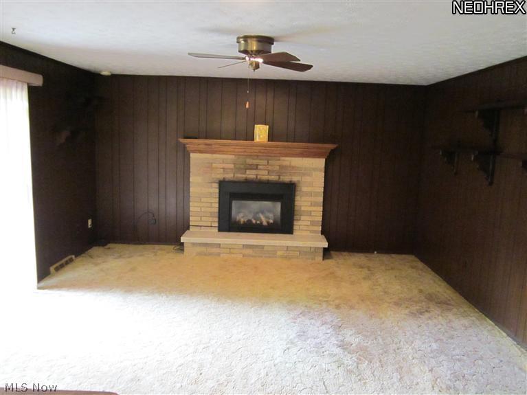 6010 Rousseau Drive Parma, OH 44129 - Photo 11 of 25 Gallery Image 11