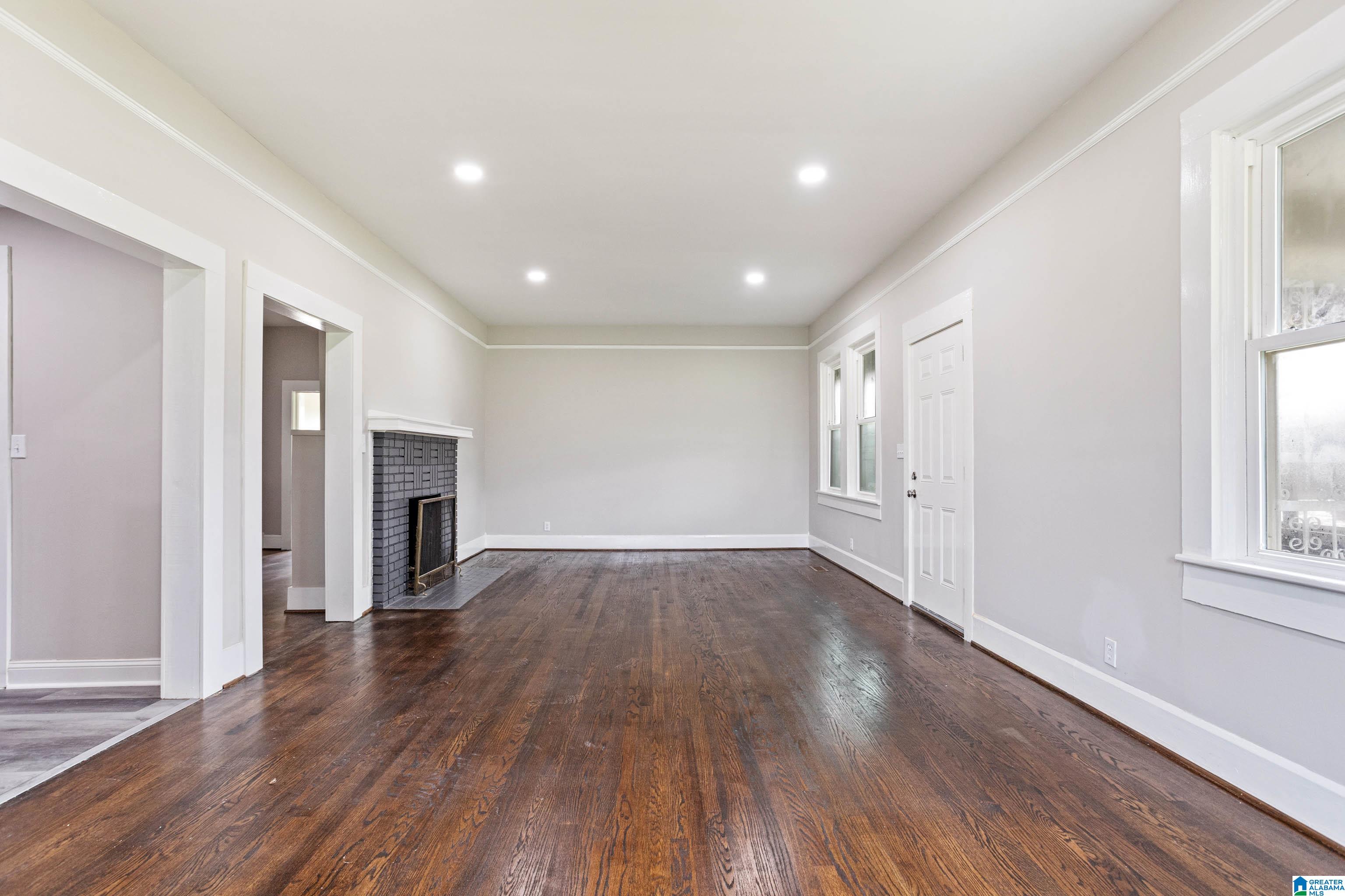 306 4th Avenue Southwest Bessemer, AL 35020 - Photo 8 of 38