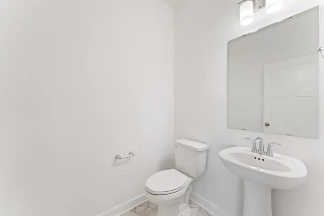 $514,385 | 7557 Lower 42nd Street North, St. Paul, MN 55128