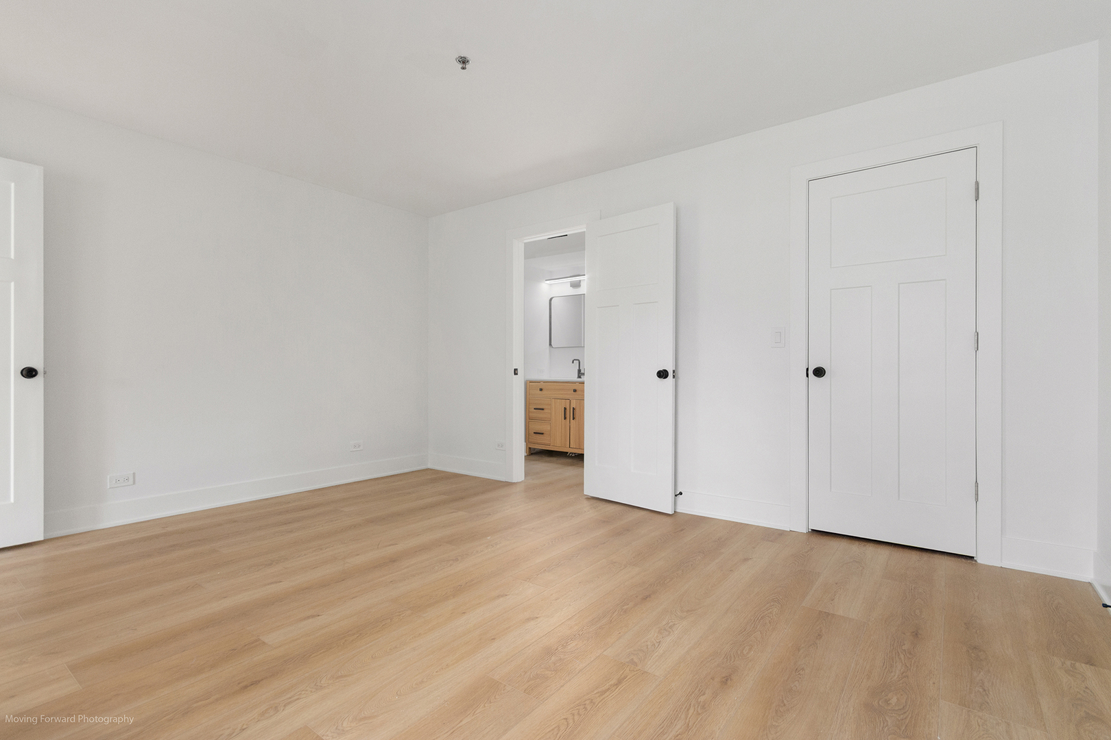 372 Windsong Court Bolingbrook, IL 60440 - Photo 21 of 29 a view of an empty room and wooden floor