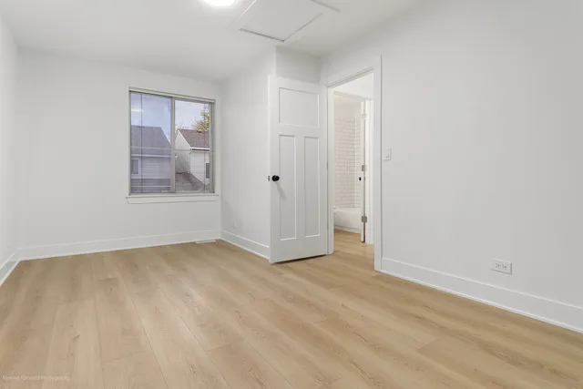 $294,900 | 372 Windsong Court, Bolingbrook, IL 60440