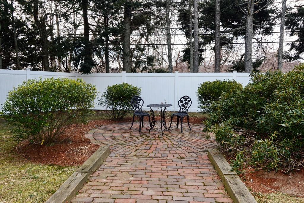 672 Waltham Street Lexington, MA 02421 - Photo 32 of 35