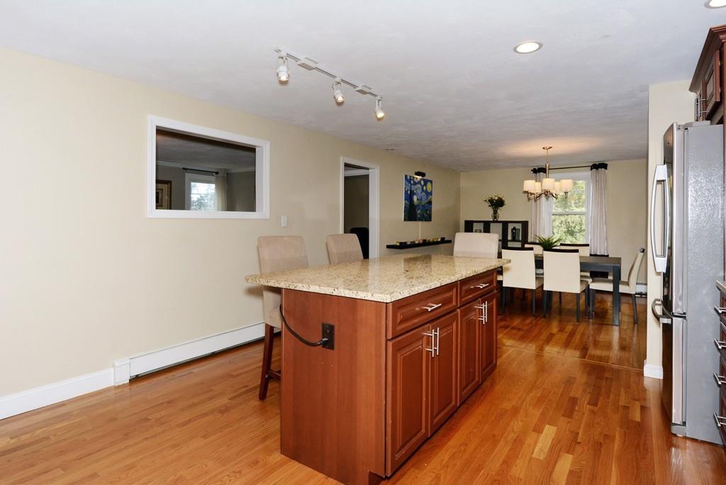 672 Waltham Street Lexington, MA 02421 - Photo 6 of 35