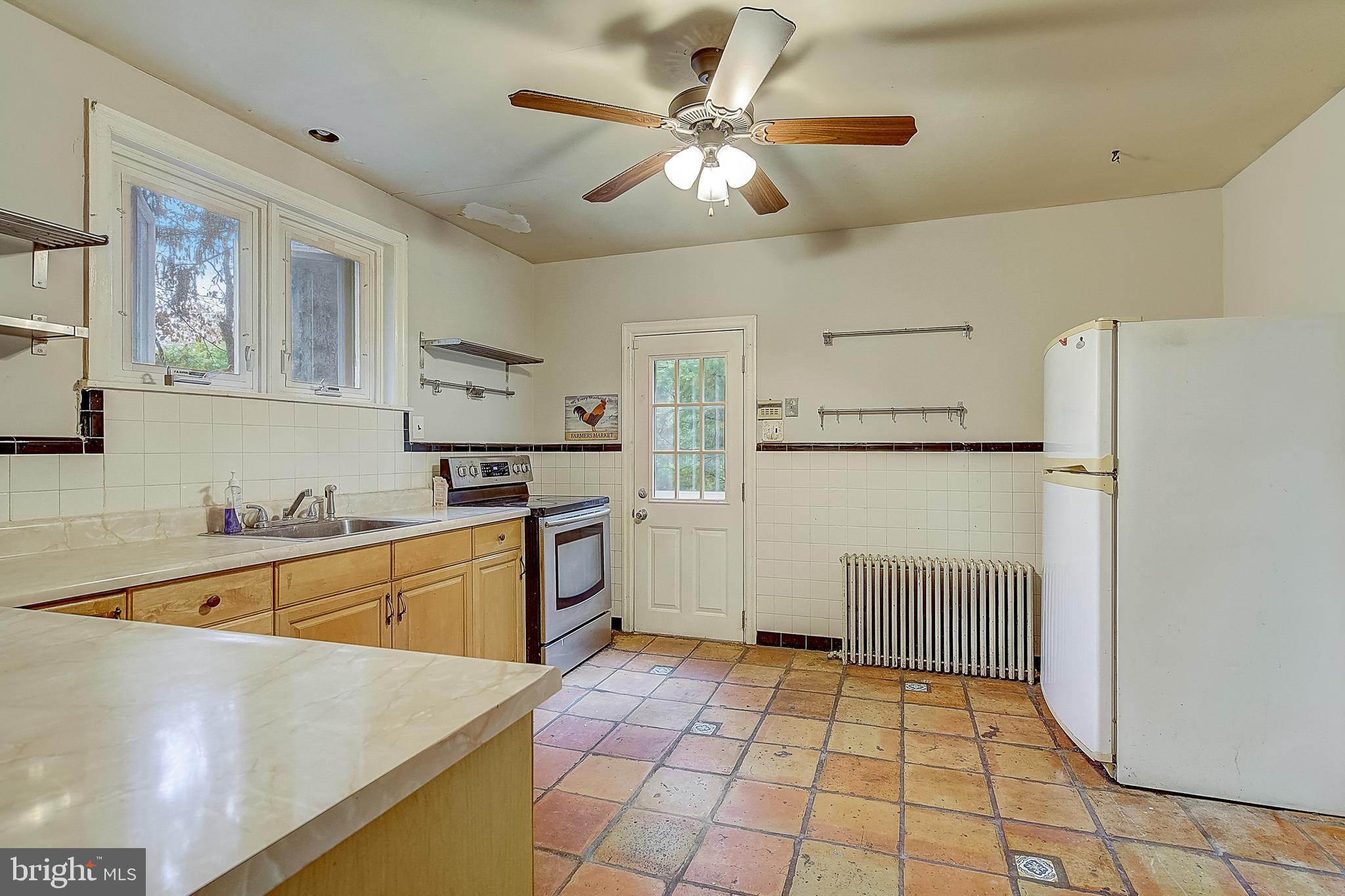610 Boyer Road Cheltenham, PA 19012 - Photo 13 of 36