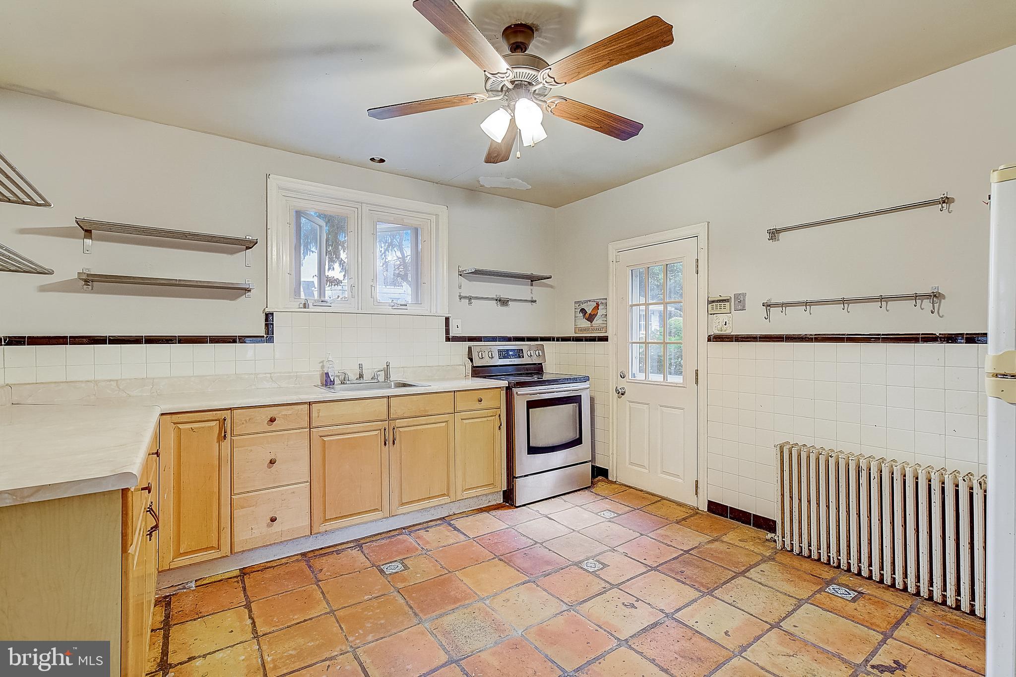 610 Boyer Road Cheltenham, PA 19012 - Photo 14 of 36