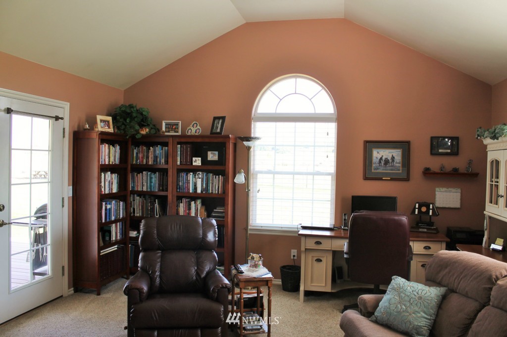 762 Emerson Road Ellensburg, WA 98926 - Photo 14 of 17 Gallery Image 14