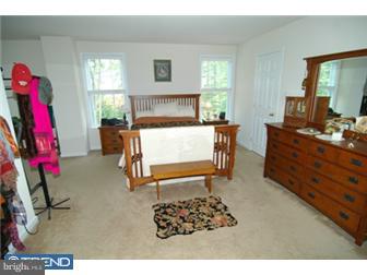 204 Overlook Road Morgantown, PA 19543 - Photo 9 of 12 Bedroom - Main