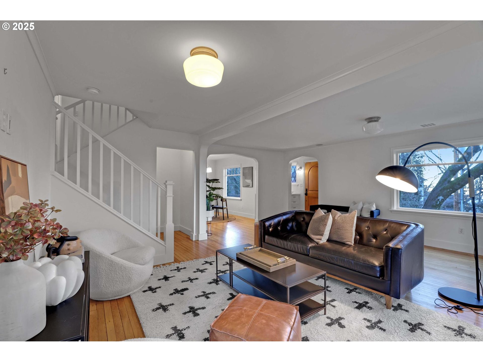 2944 Northwest Raleigh Street Portland, OR 97210 - Photo 7 of 30 Gallery Image 7