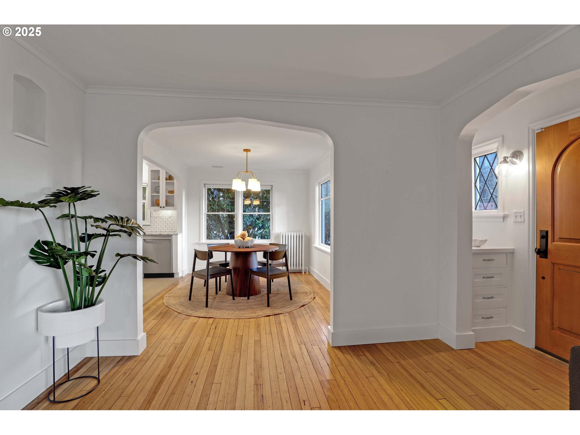 2944 Northwest Raleigh Street Portland, OR 97210 - Photo 8 of 30 Gallery Image 8