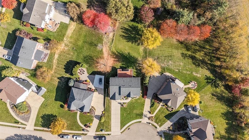 505 Hidden Court McKees Rocks, PA 15136 - Photo 46 of 48 an aerial view of residential houses with outdoor space