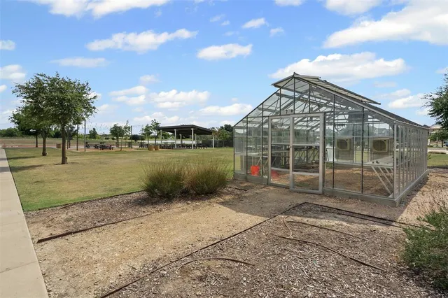 a view of outdoor space with city view