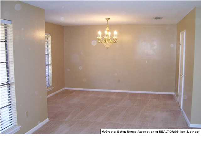 6027 Hickory Ridge Boulevard Baton Rouge, LA 70817 - Photo 2 of 5 Gallery Image 2