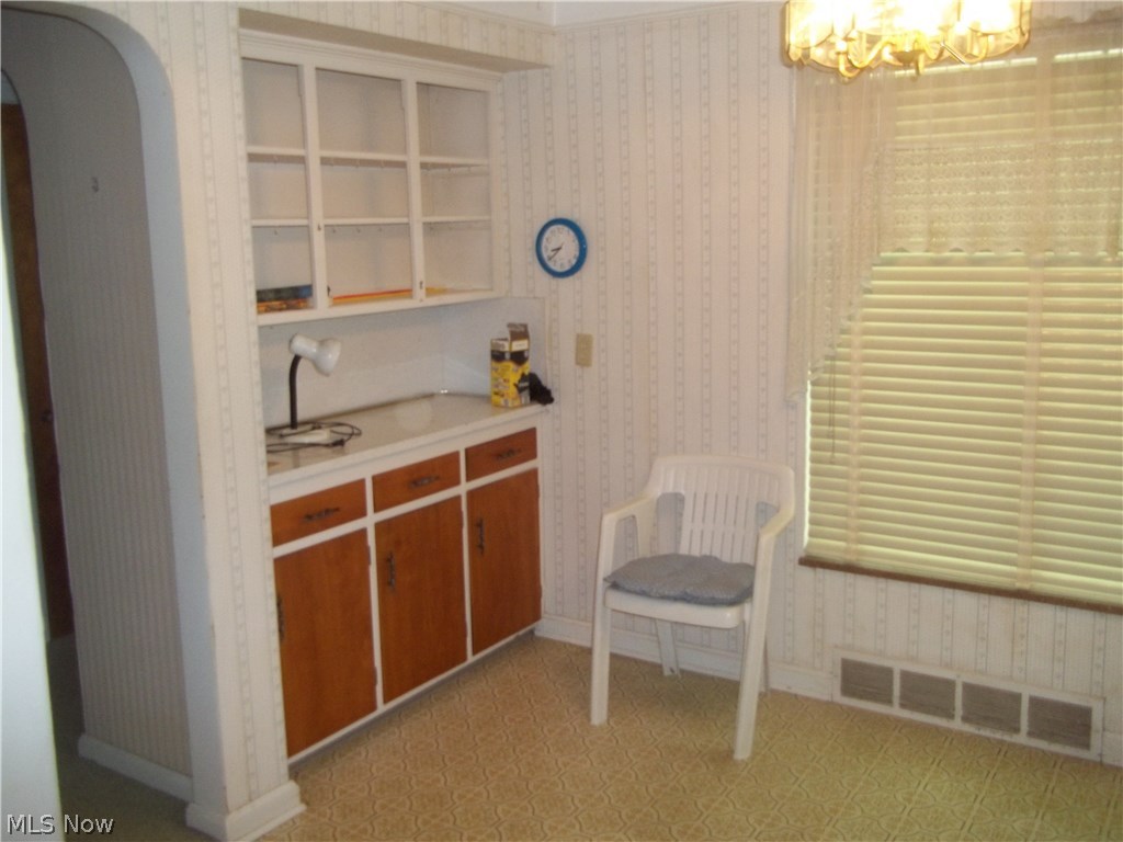 7706 Jameson Road Parma, OH 44129 - Photo 7 of 7