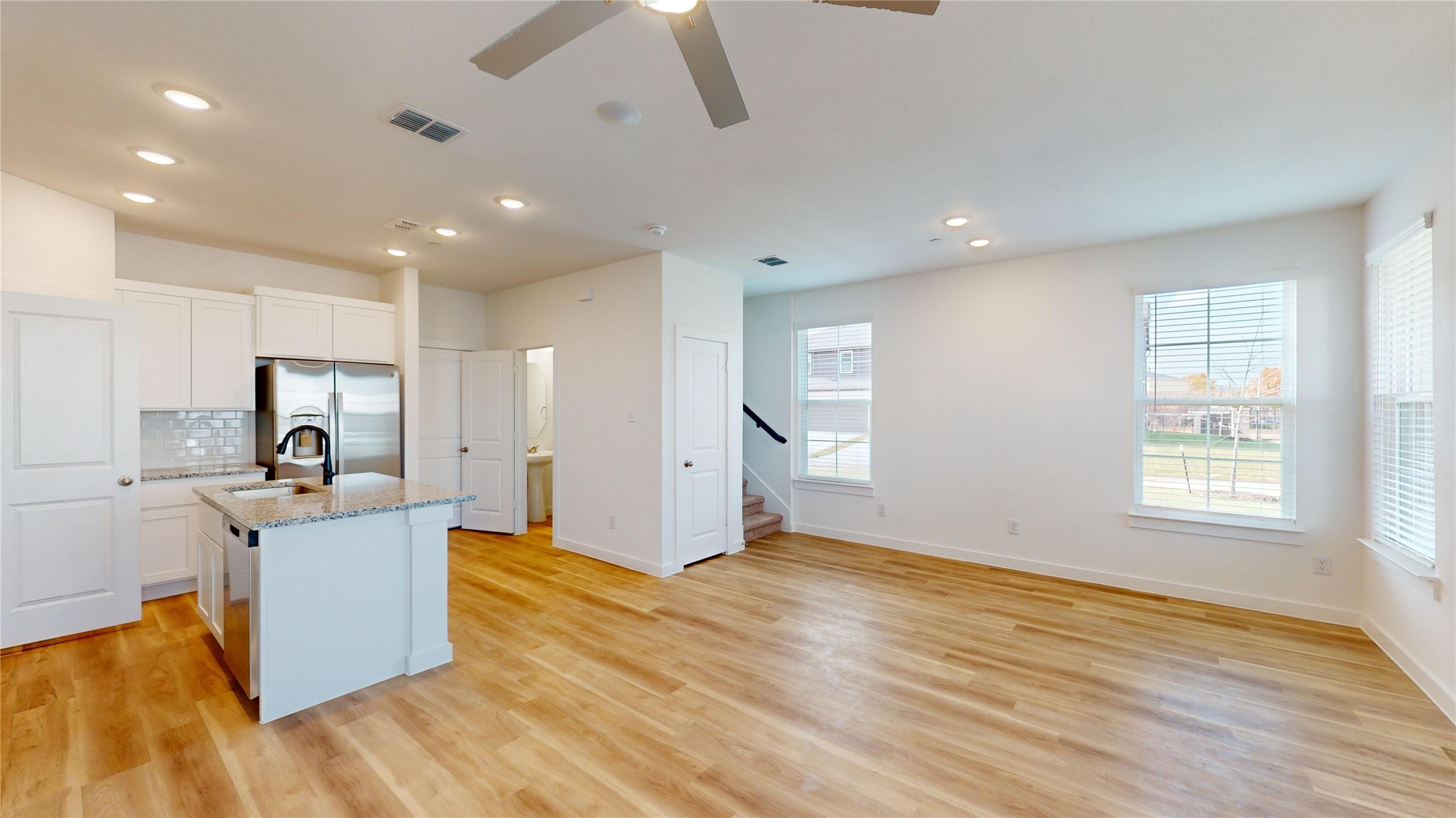 4116 Ruth Alley Grand Prairie, TX 75052 - Photo 10 of 45