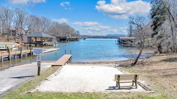 $524,888 | 103 Twin Cove Trail, Moneta, VA 24121