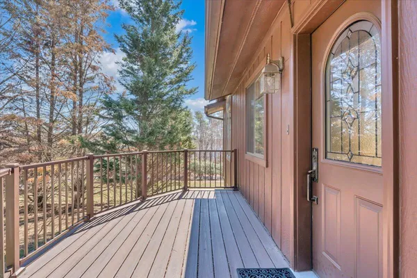 $524,888 | 103 Twin Cove Trail, Moneta, VA 24121