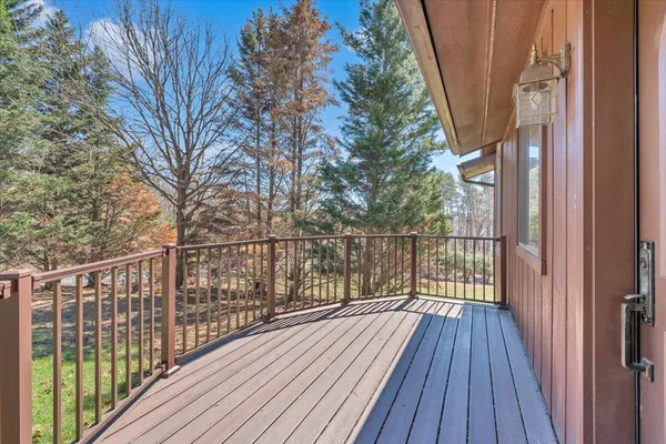 $524,888 | 103 Twin Cove Trail, Moneta, VA 24121