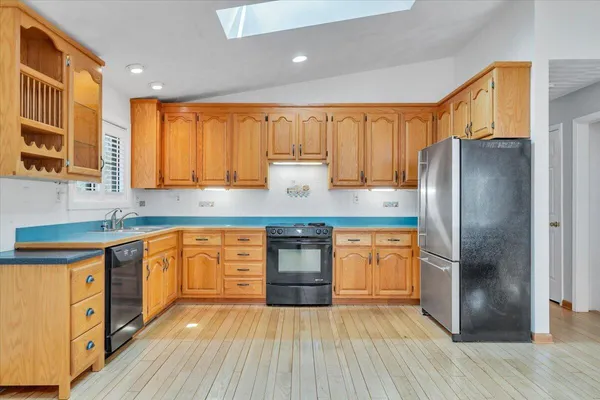 $524,888 | 103 Twin Cove Trail, Moneta, VA 24121