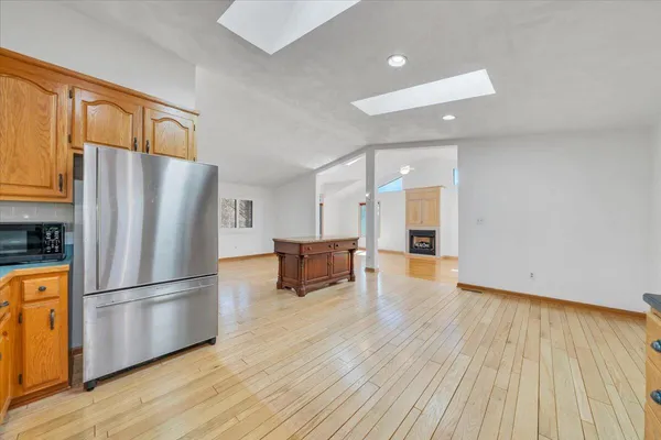 $524,888 | 103 Twin Cove Trail, Moneta, VA 24121