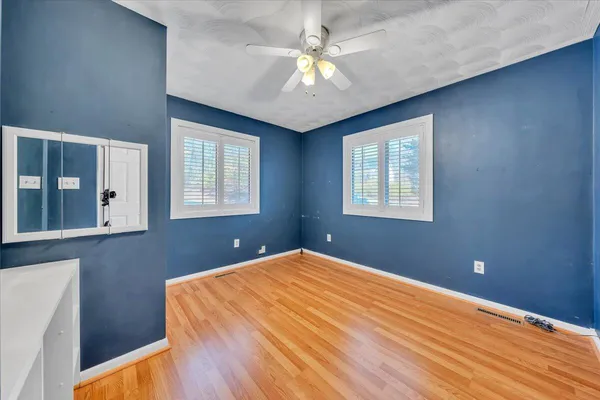 $524,888 | 103 Twin Cove Trail, Moneta, VA 24121
