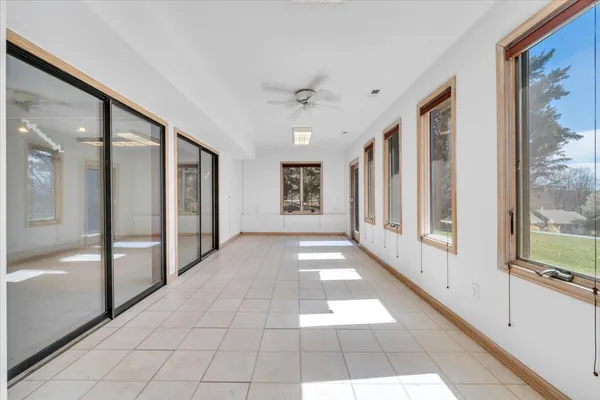 $524,888 | 103 Twin Cove Trail, Moneta, VA 24121