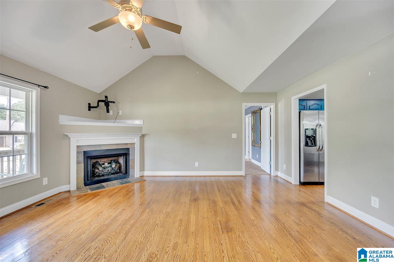 2506 Chelsea Way Warrior, AL 35180 - Photo 3 of 30