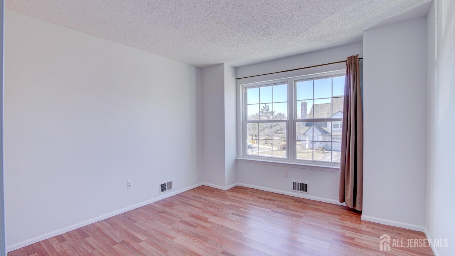 118 Orion Road Piscataway, NJ 08854 - Photo 18 of 43 Gallery Image 18
