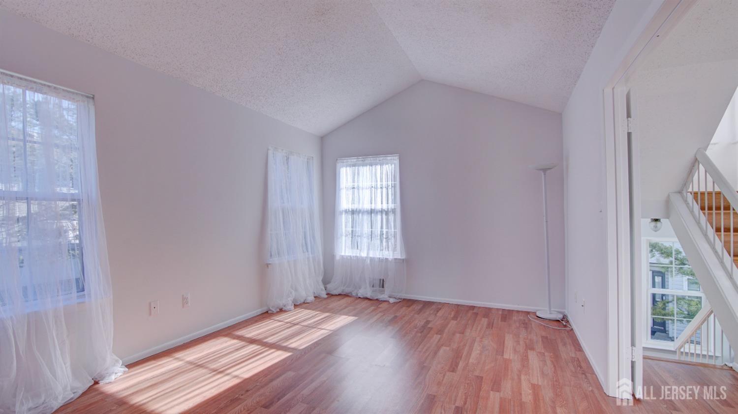118 Orion Road Piscataway, NJ 08854 - Photo 20 of 43 Gallery Image 20