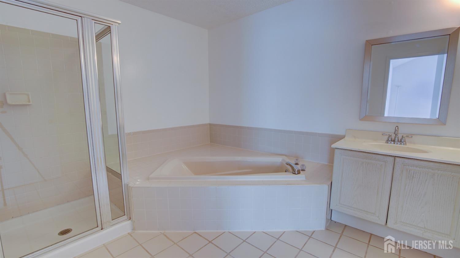 118 Orion Road Piscataway, NJ 08854 - Photo 25 of 43 Gallery Image 25