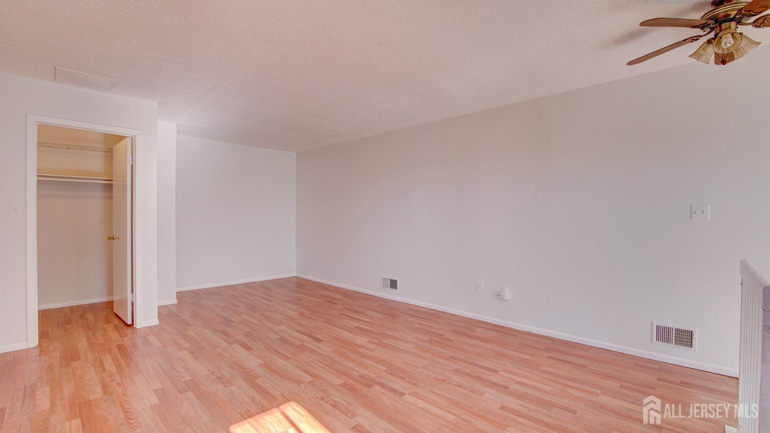 118 Orion Road Piscataway, NJ 08854 - Photo 30 of 43 Gallery Image 30