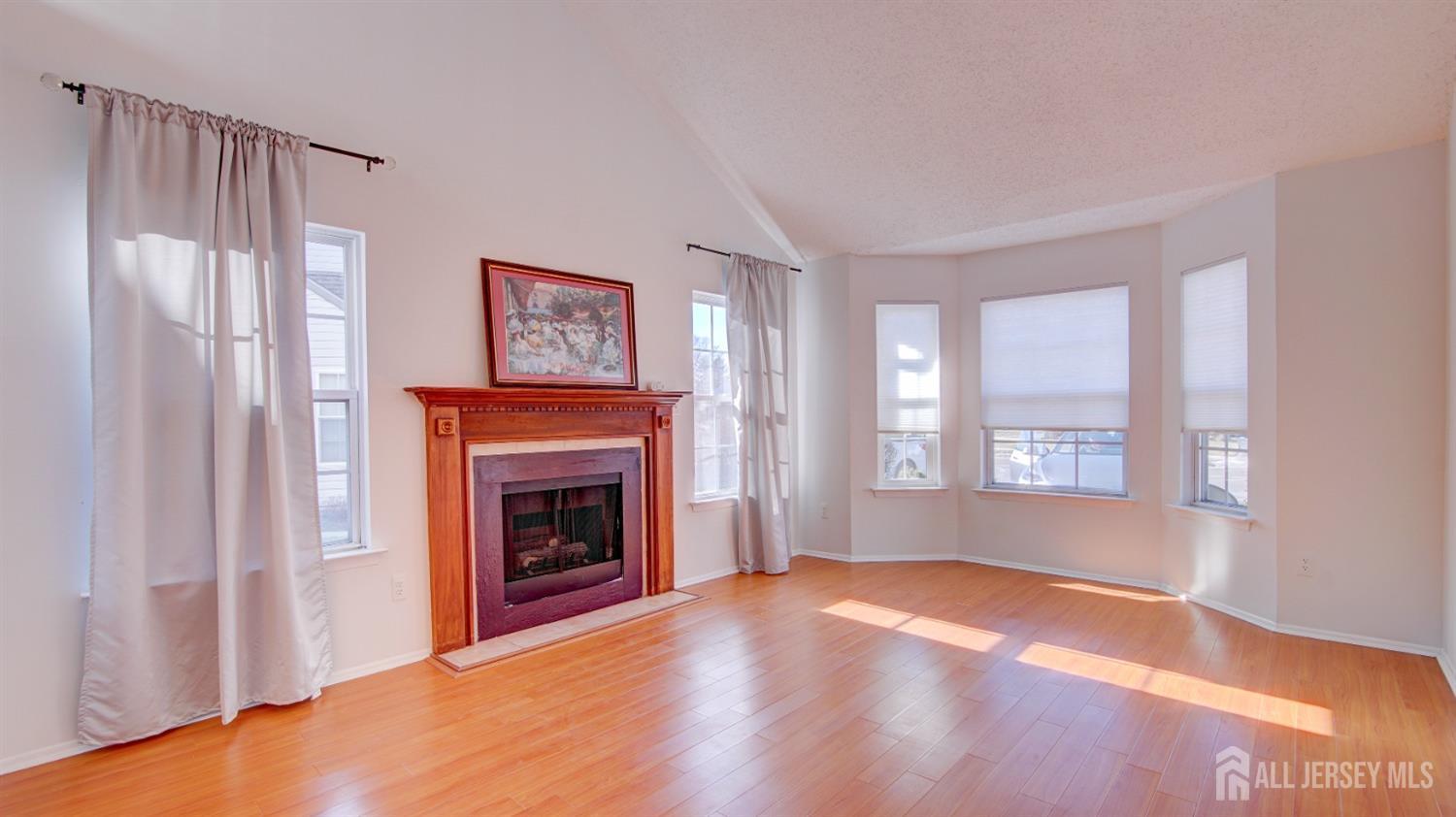 118 Orion Road Piscataway, NJ 08854 - Photo 8 of 43 Gallery Image 8